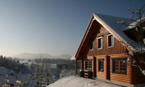 Holzhaus: Ein Blockhaus für Winterferien