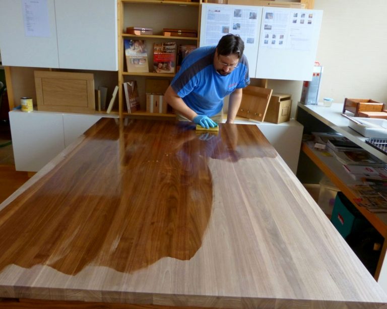 Finishöl Arbeitsplatte oder Esstisch ölen Natural Naturfarben