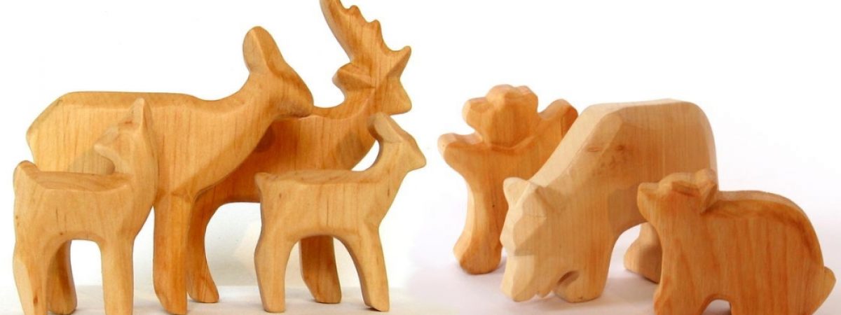 Holz-Figuren mit Hartöl behandelt